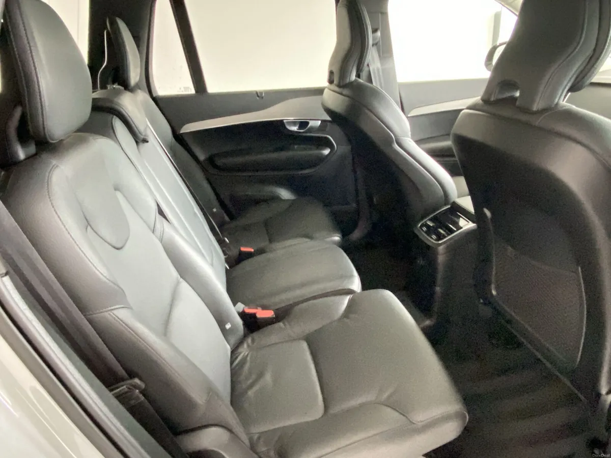 2023 Volvo XC90 18.8kWh Petrol Plug-in hybrid Auto - Image 6