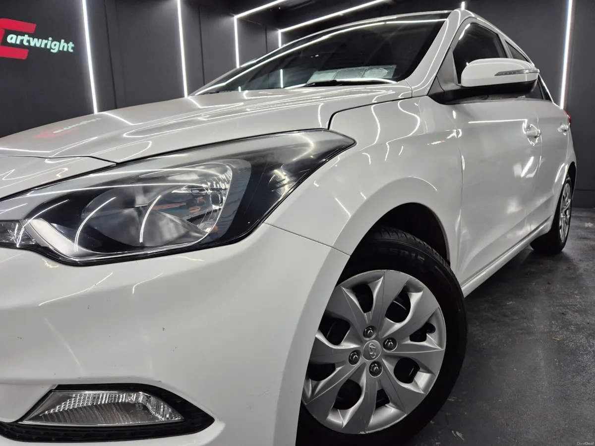 Hyundai i20 2017 - Image 2