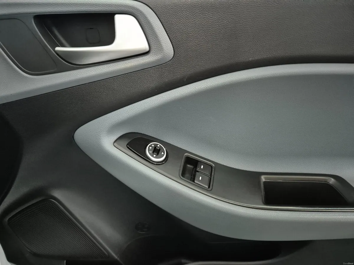 Hyundai i20 2017 - Image 6