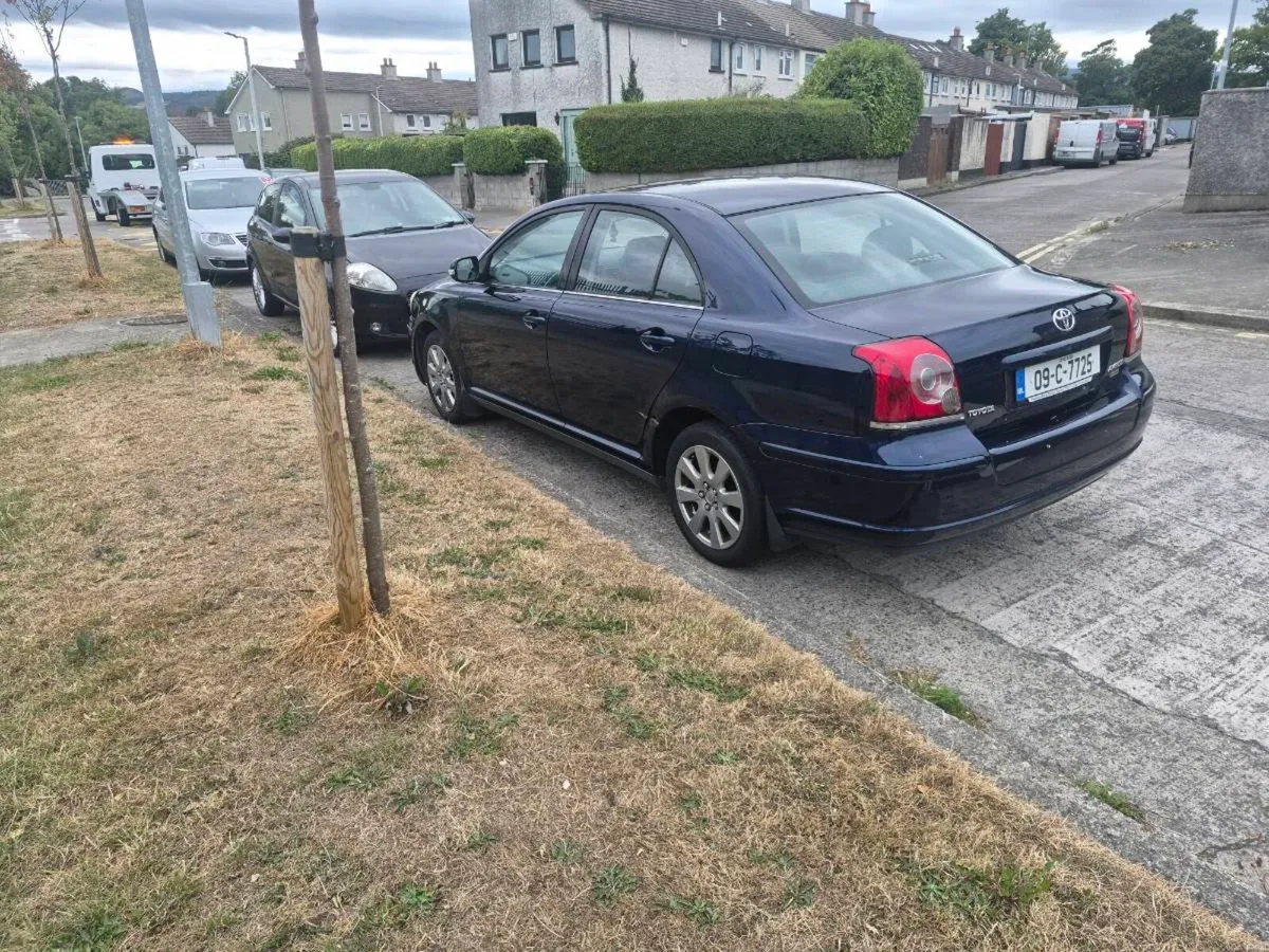 2009 toyota avensis - Image 4