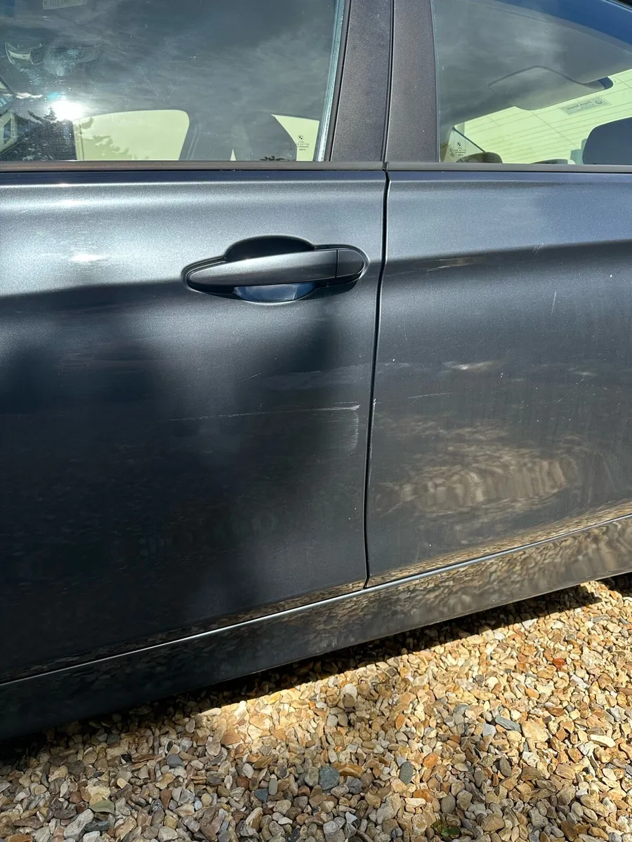 BMW 3-Series 318D Saloon Grey - Image 6