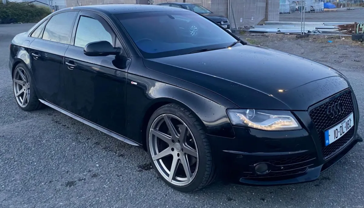 Audi A4 S-Line 2010 - Image 3
