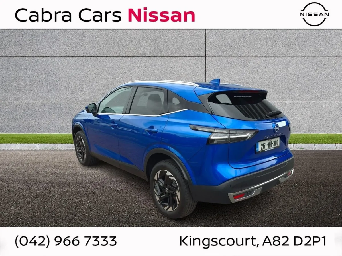 Nissan Qashqai 1.3 PET MILD HYBRID SV PREMIUM - Image 3