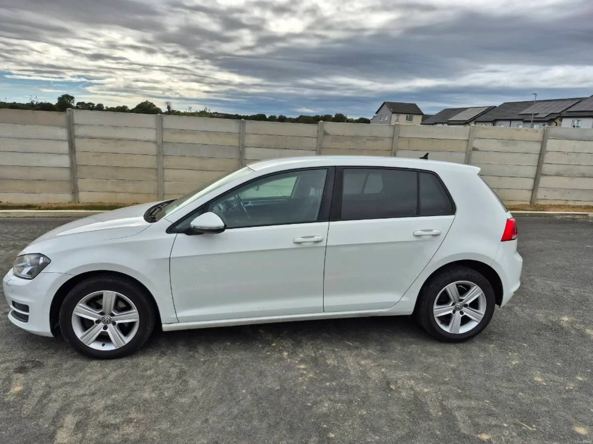 VW Golf - Image 5