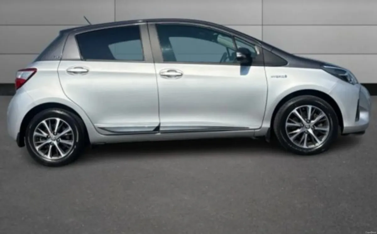Toyota Yaris 2020 - Image 3