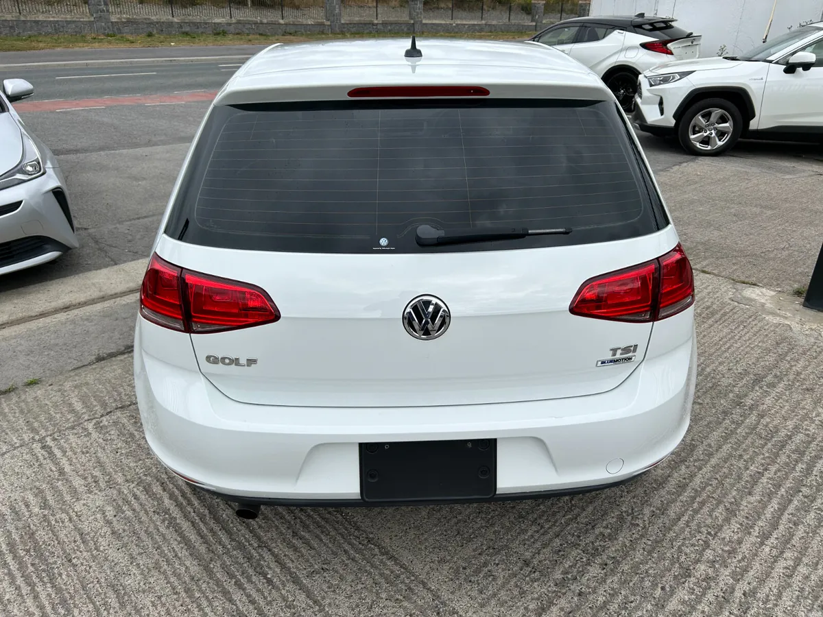 VOLKSWAGEN GOLF 2015, 1.2 TSI 5DR AUTO LOW KMS - Image 6