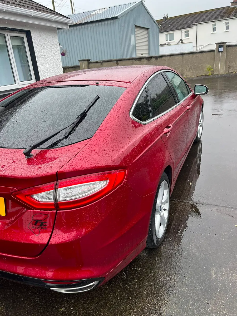 2017Ford Mondeo 2.0 Titanium Auto - Image 2