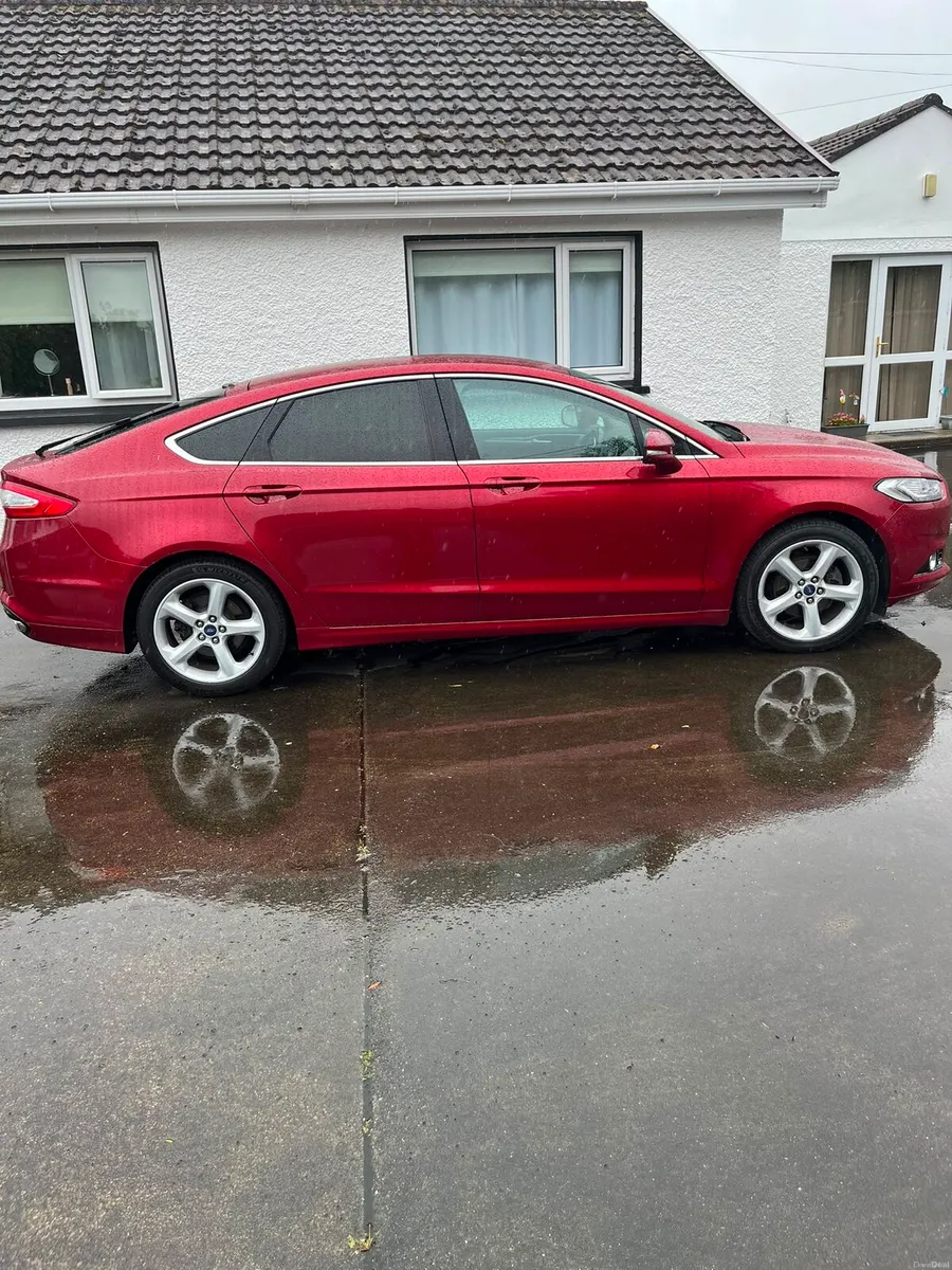2017Ford Mondeo 2.0 Titanium Auto - Image 4