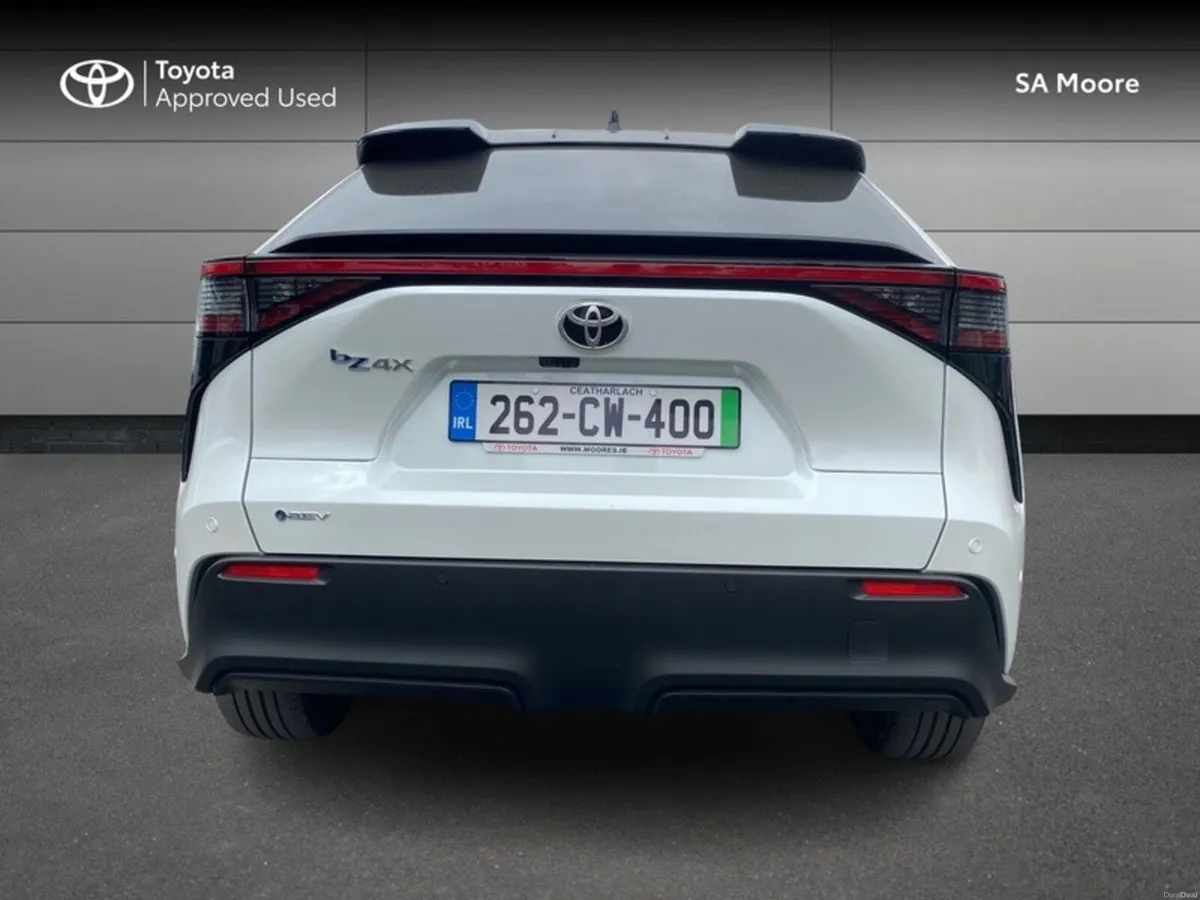 Toyota bZ4X PREMIER BITONE - Image 4