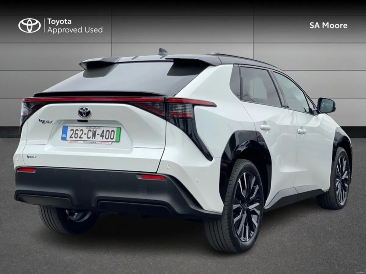 Toyota bZ4X PREMIER BITONE - Image 2