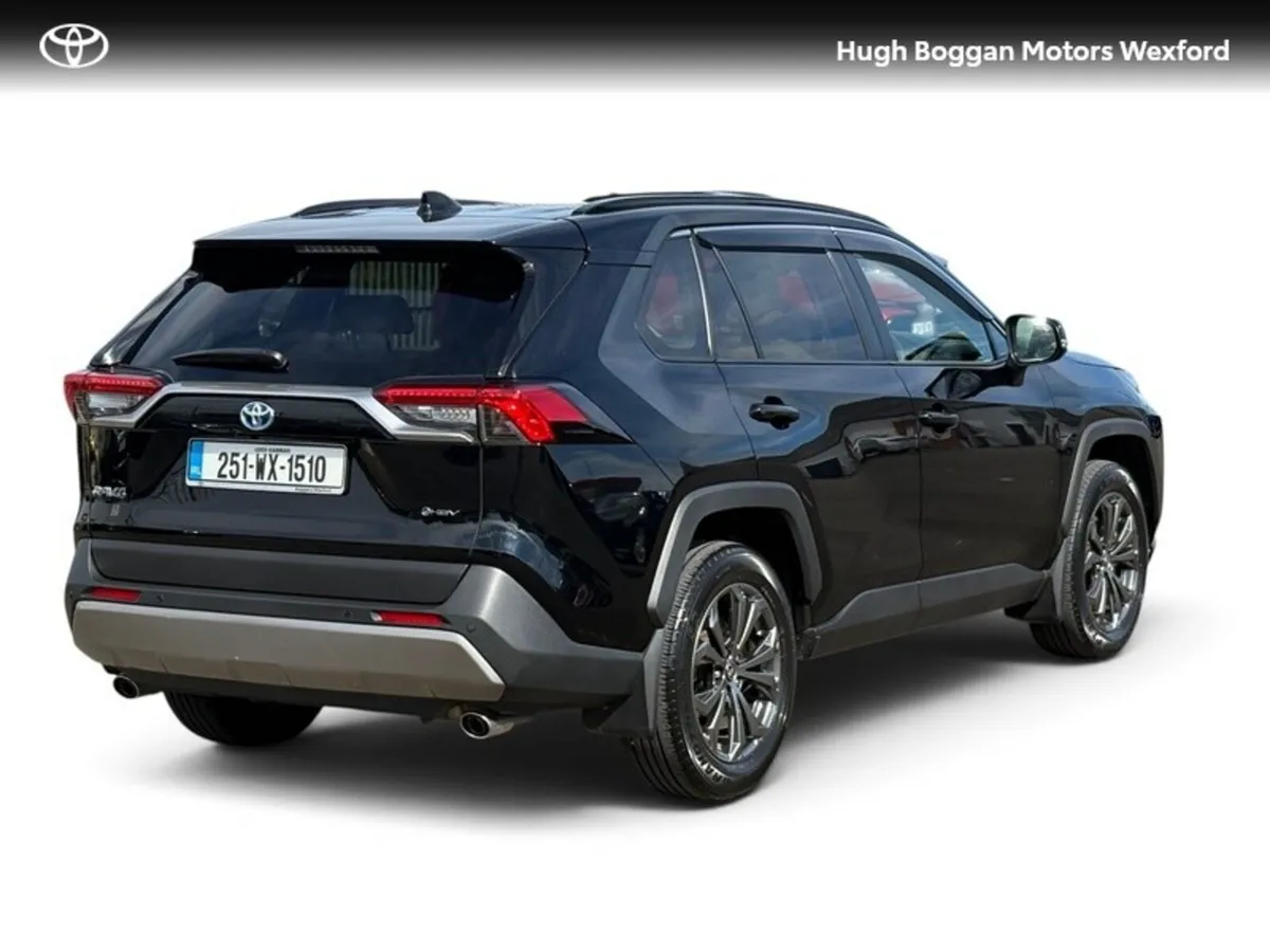 Toyota RAV4 PLATINUM STUNNING CAR!! - Image 2