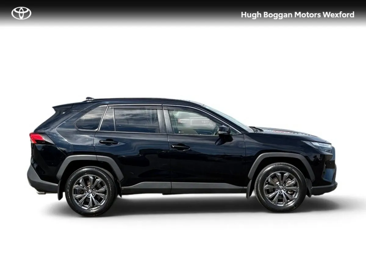 Toyota RAV4 PLATINUM STUNNING CAR!! - Image 3