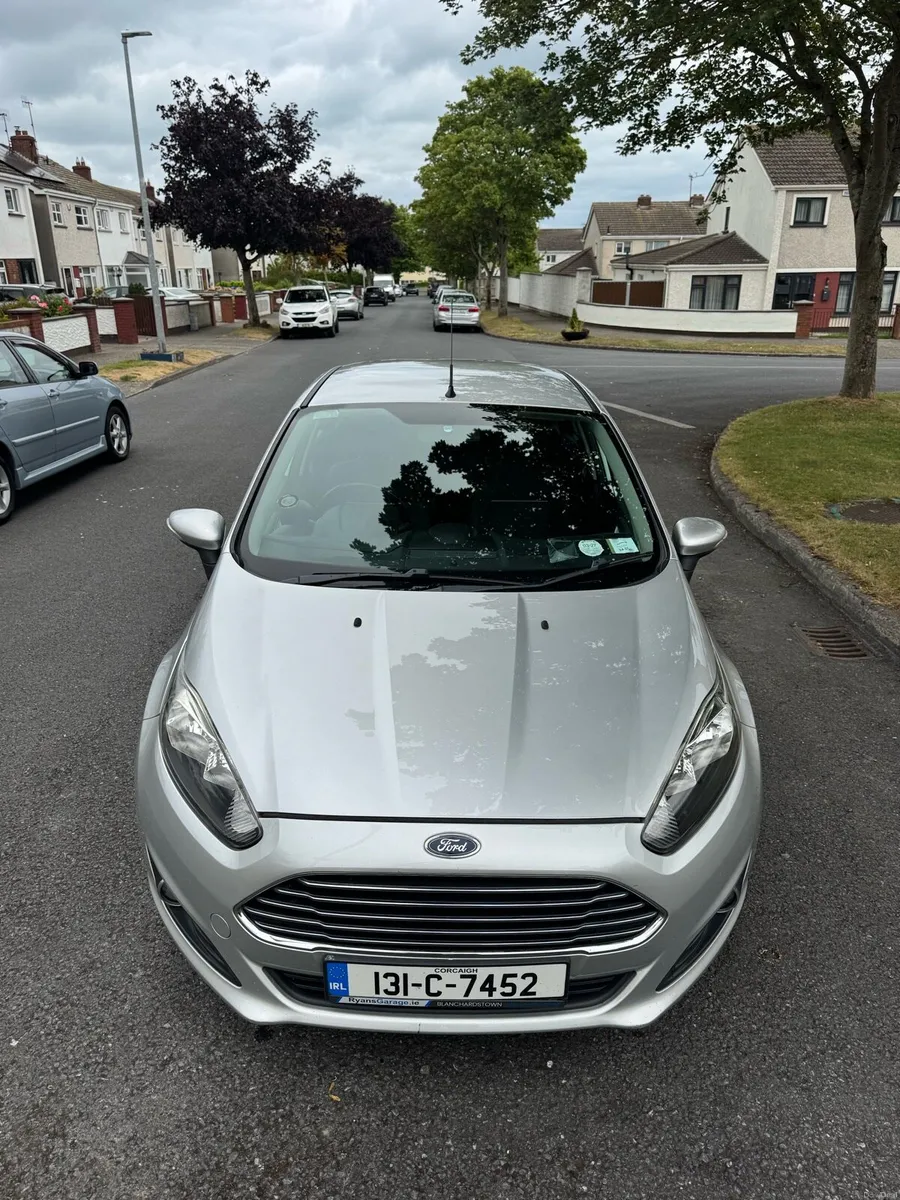 2013 Ford Fiesta - Image 4