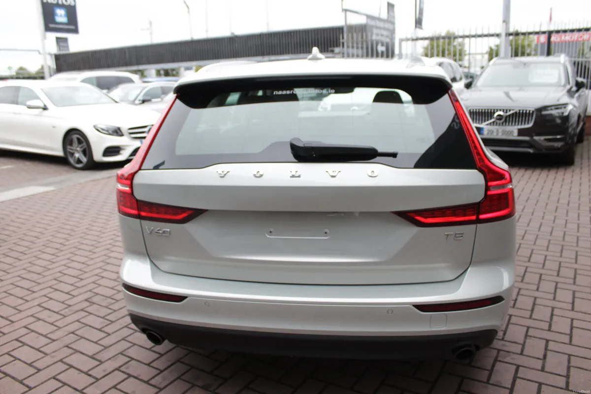 2019 VOLVO V60 T5 - Image 5