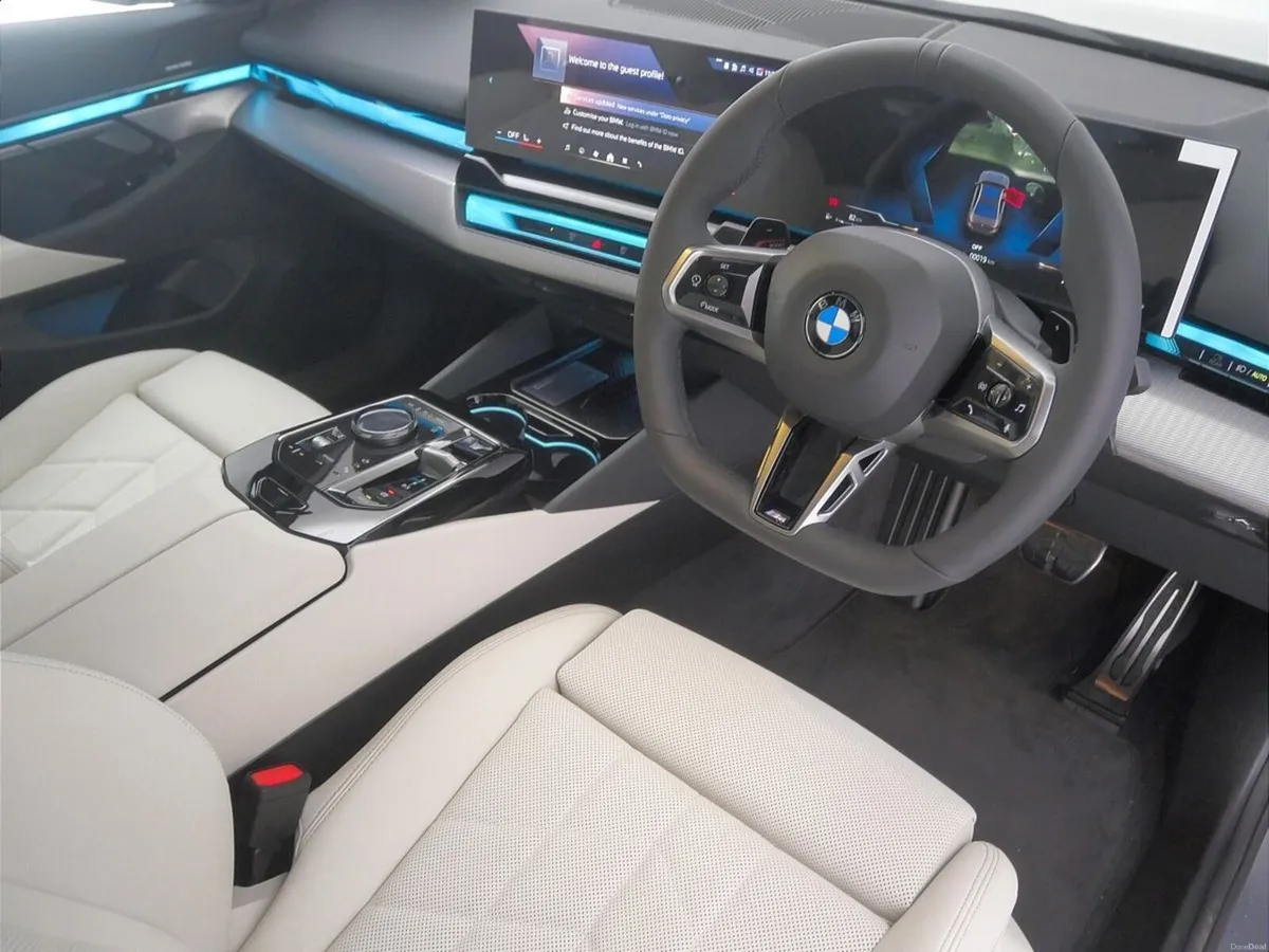 BMW 5-Series 520i M Sport Pro Saloon - Image 6
