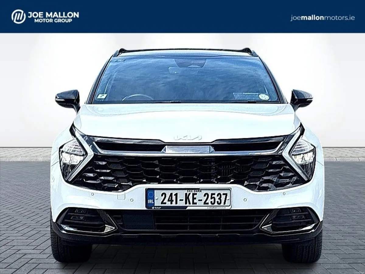 Kia Sportage Anniversary Edition Plug-in Hybrid ** - Image 3