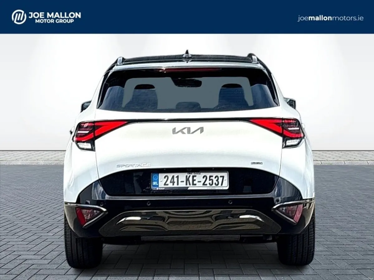 Kia Sportage Anniversary Edition Plug-in Hybrid ** - Image 5
