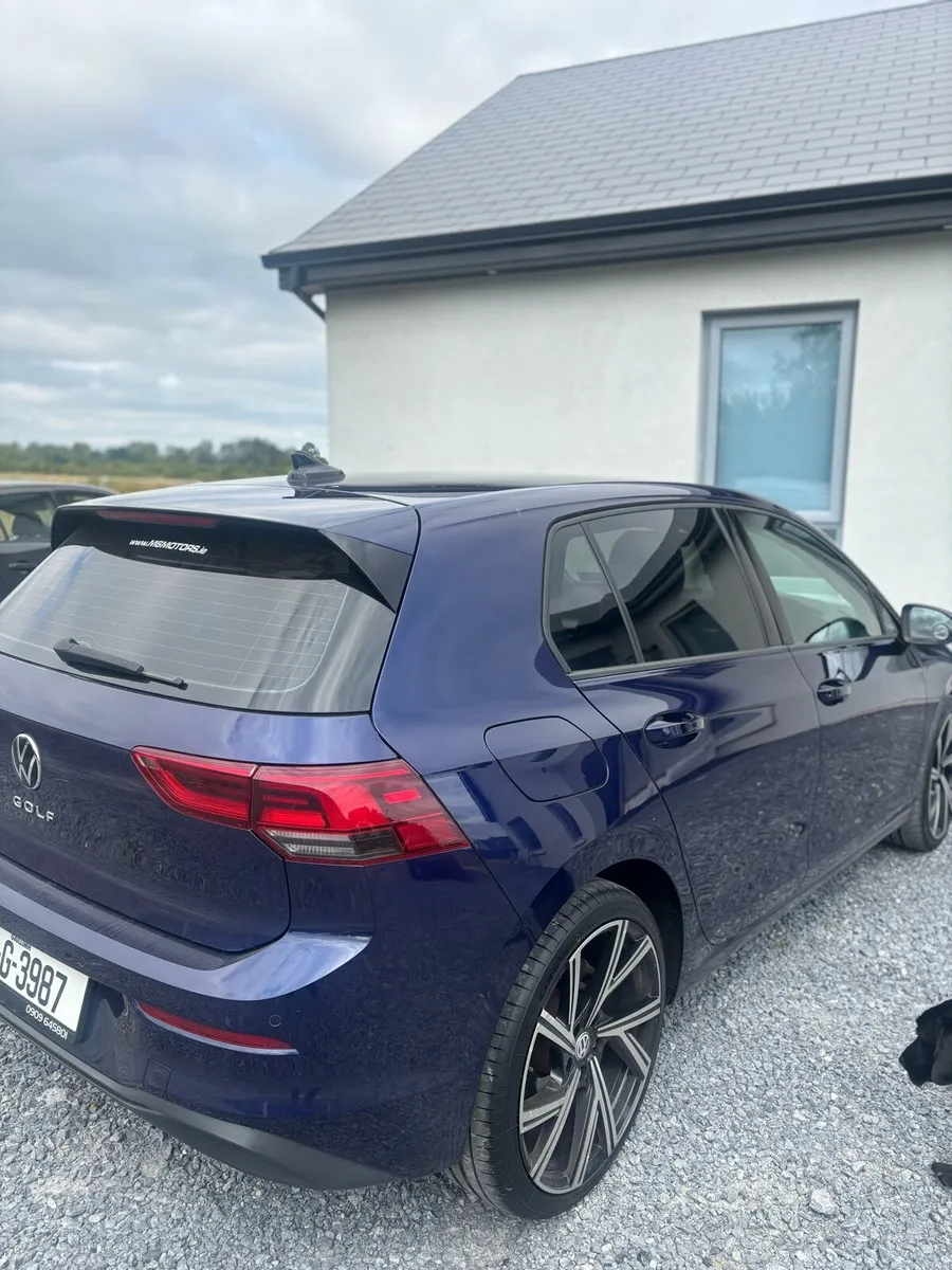 2022 Golf - Image 2