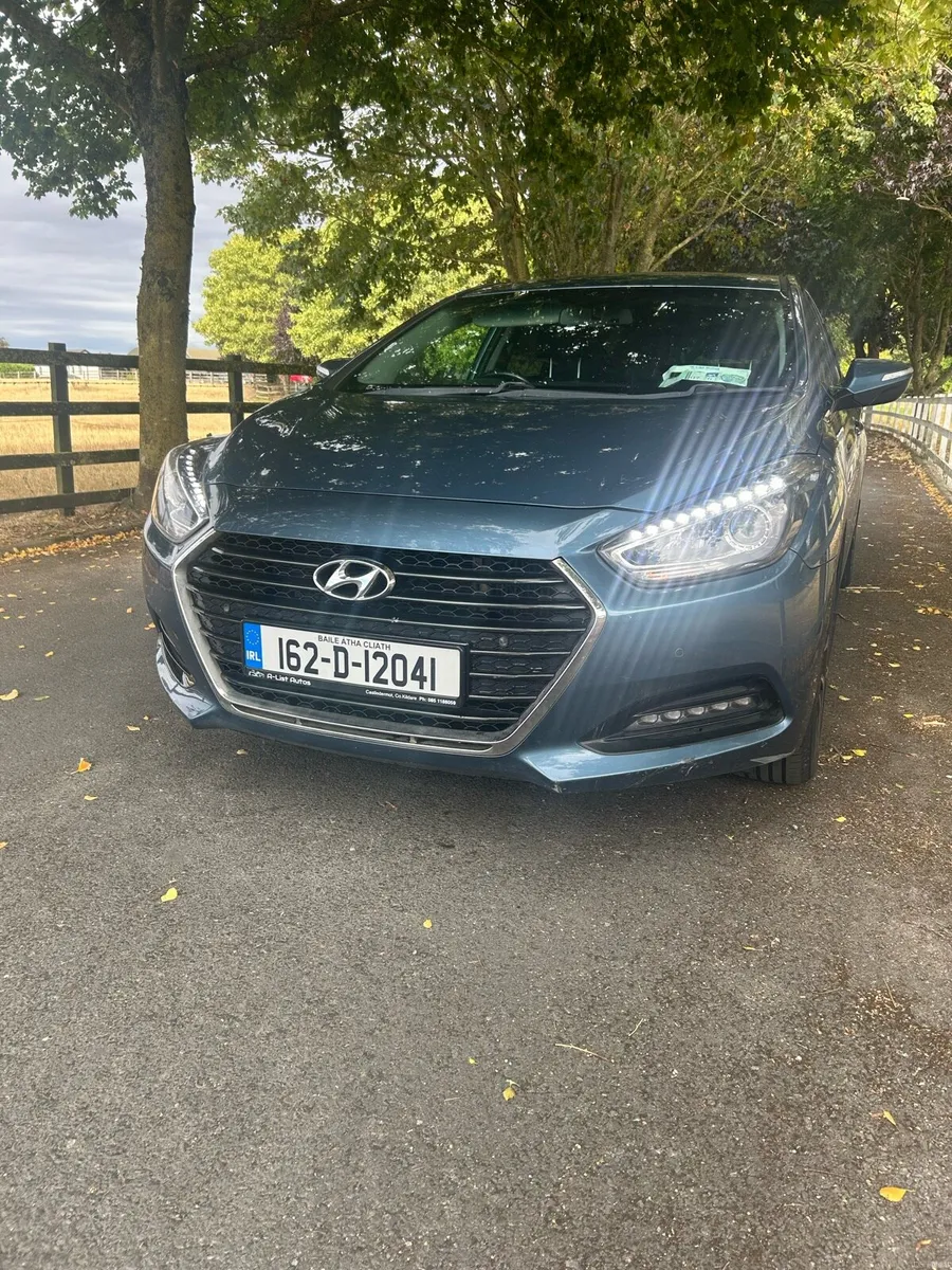 2016 Hyundai i40 Executive - Image 3