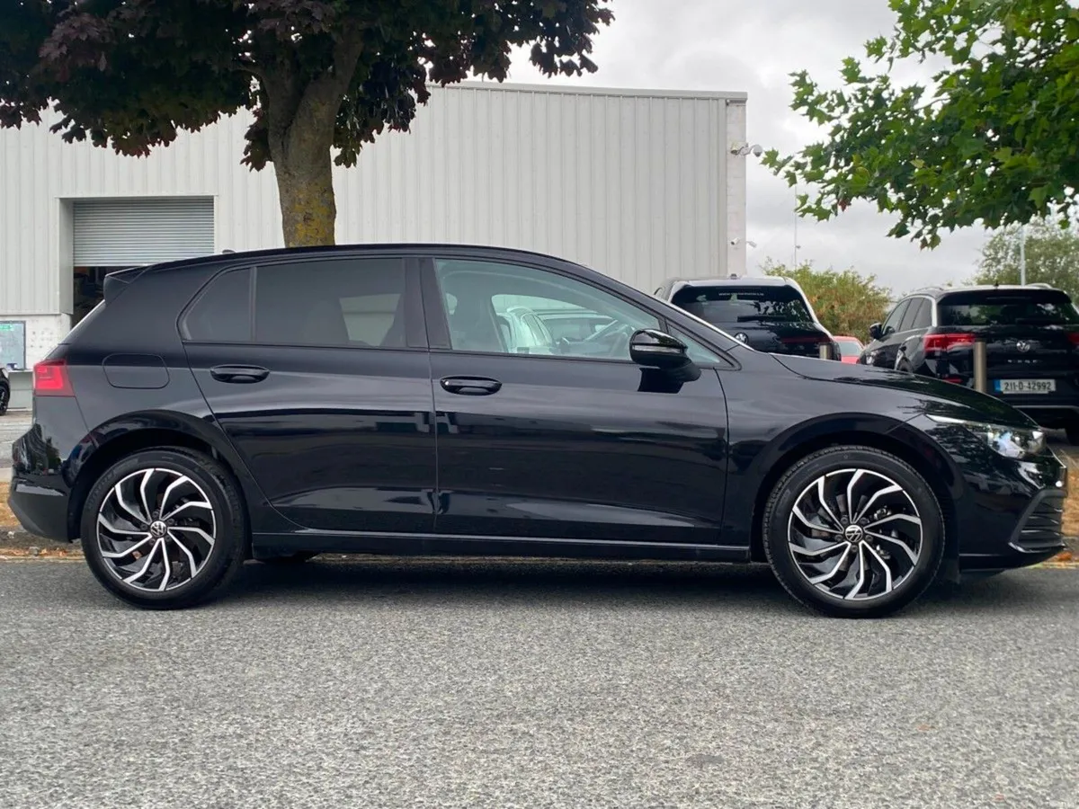 Volkswagen Golf ACTIVE PLATINUM EDITION 1.0 ETSI 1 - Image 5