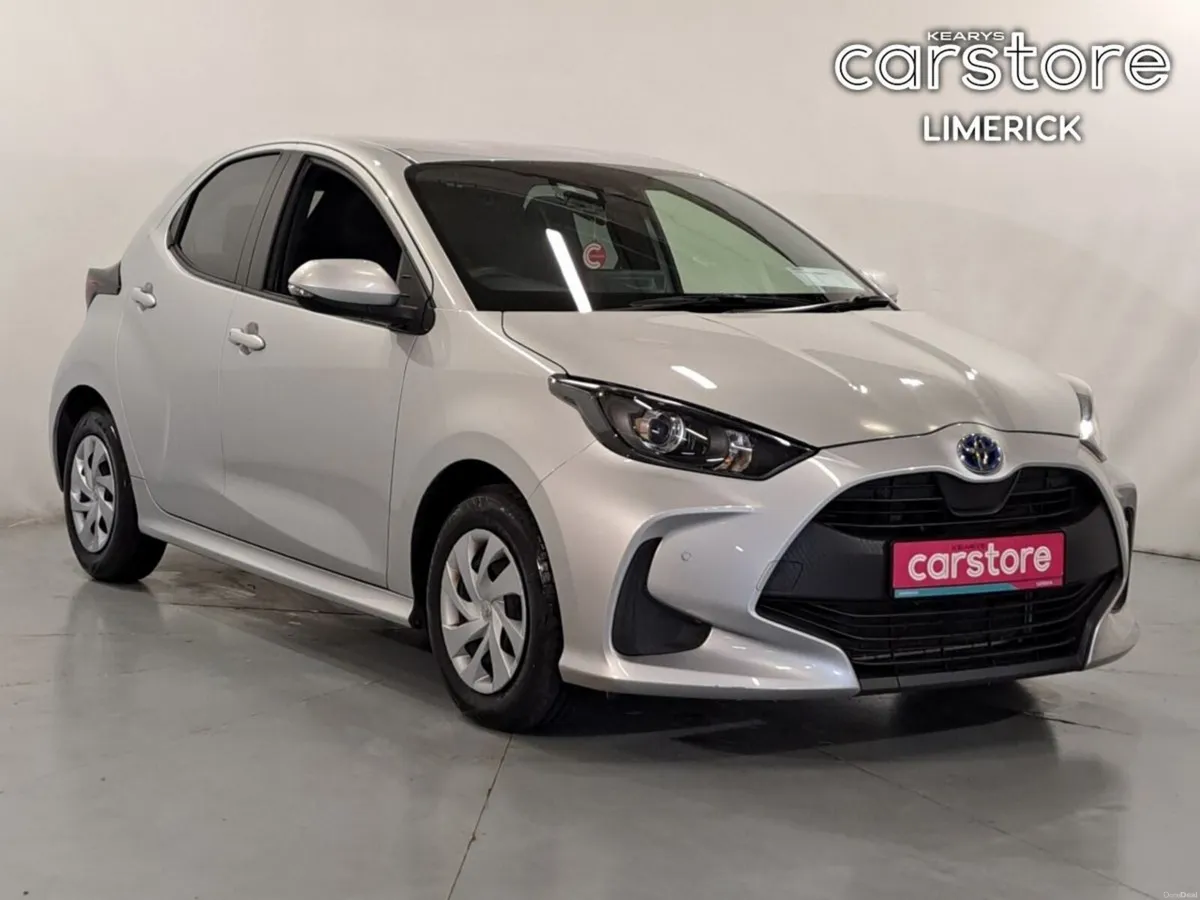 Toyota Yaris 1.5 - Image 1