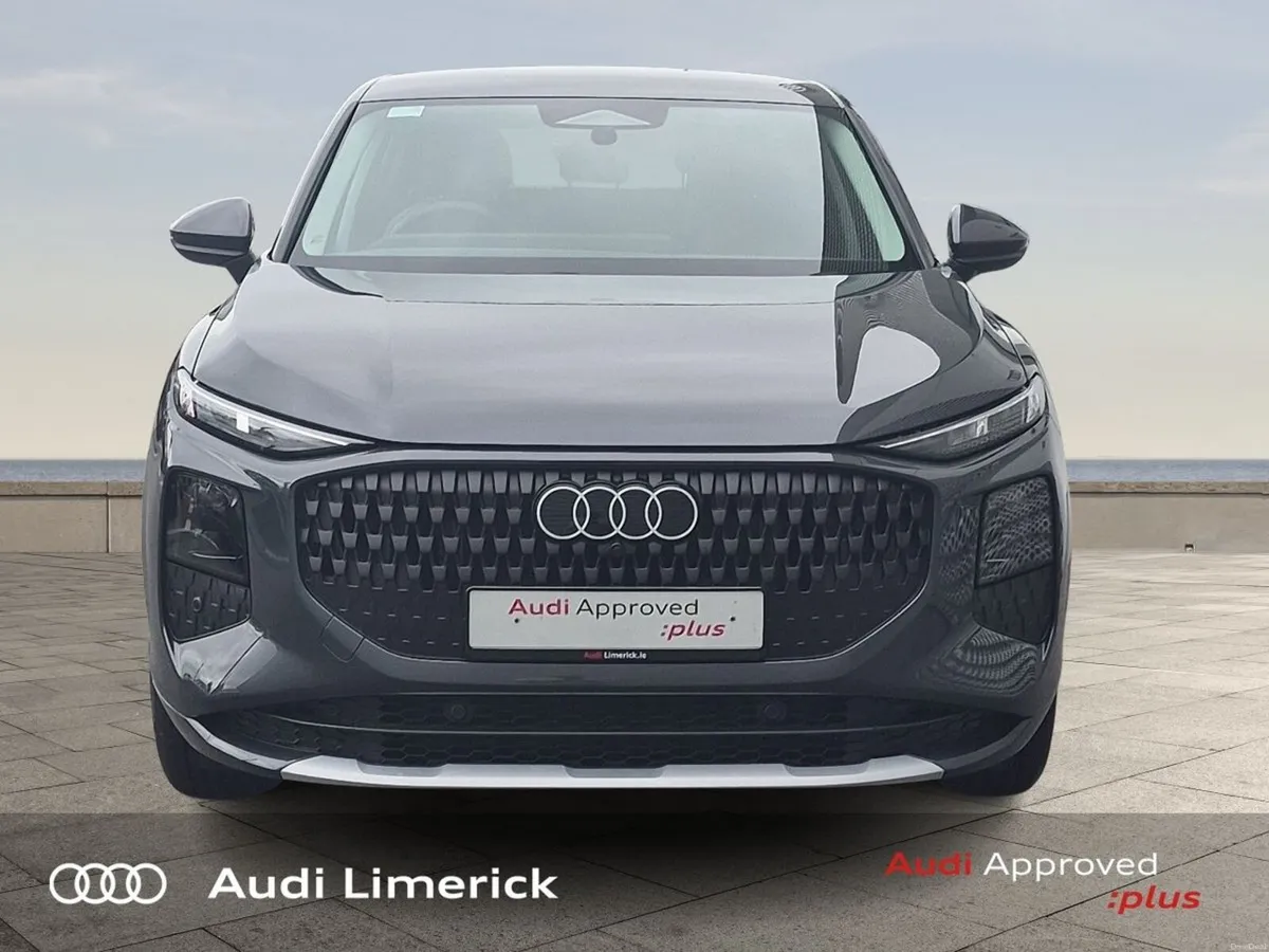 Audi Q3 Sportback SE TDI + COMFORT PACKAGE - Image 2