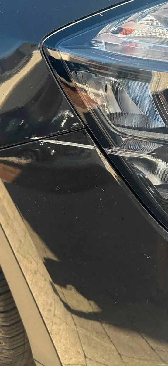 Car - Image 1