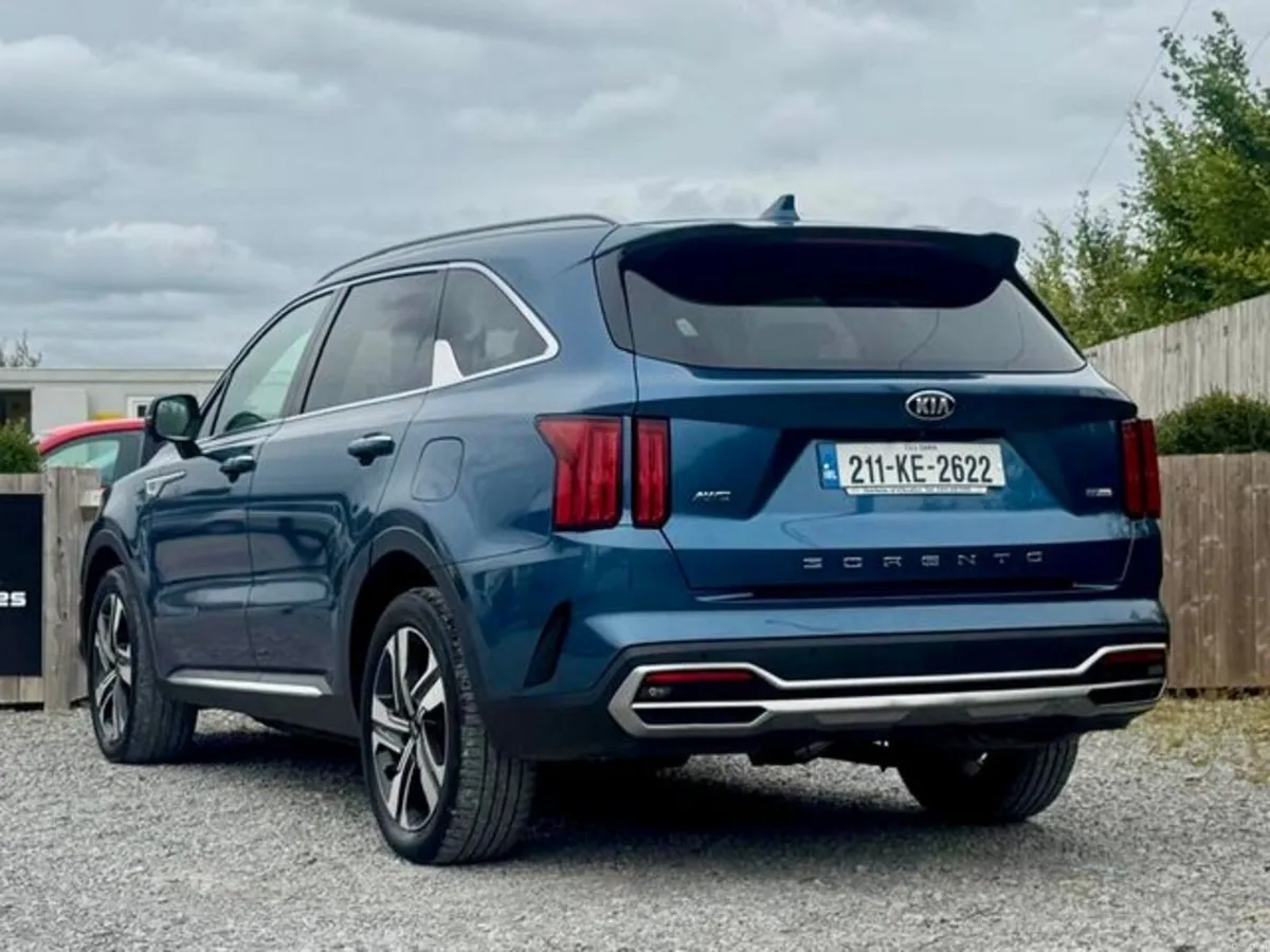 Kia Sorento Phev K4 5DR Auto - Image 6