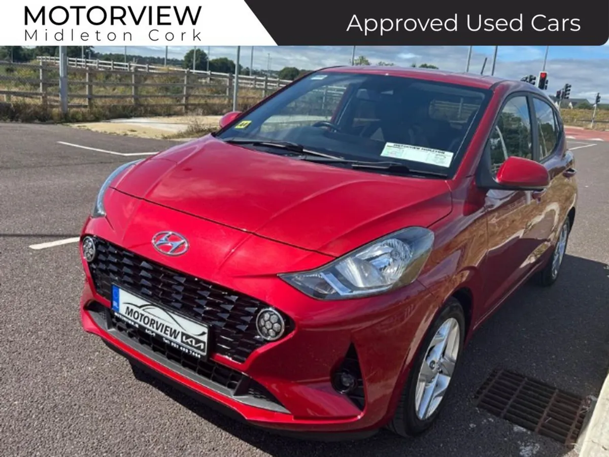 Hyundai i10 *AUTOMATIC* Deluxe 5DR, Metallic Red - Image 5