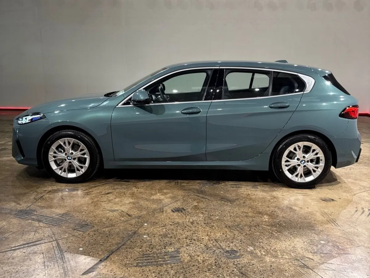 BMW 1-Series LOW MILEAGE - 120 NEW MODEL FACELIFT - Image 6