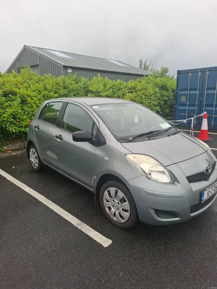 Toyota Yaris 2010 - Image 6