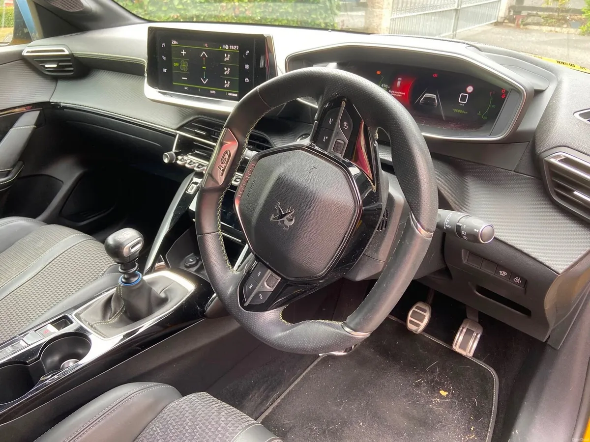 Peugeot 208 GT Line - Image 6