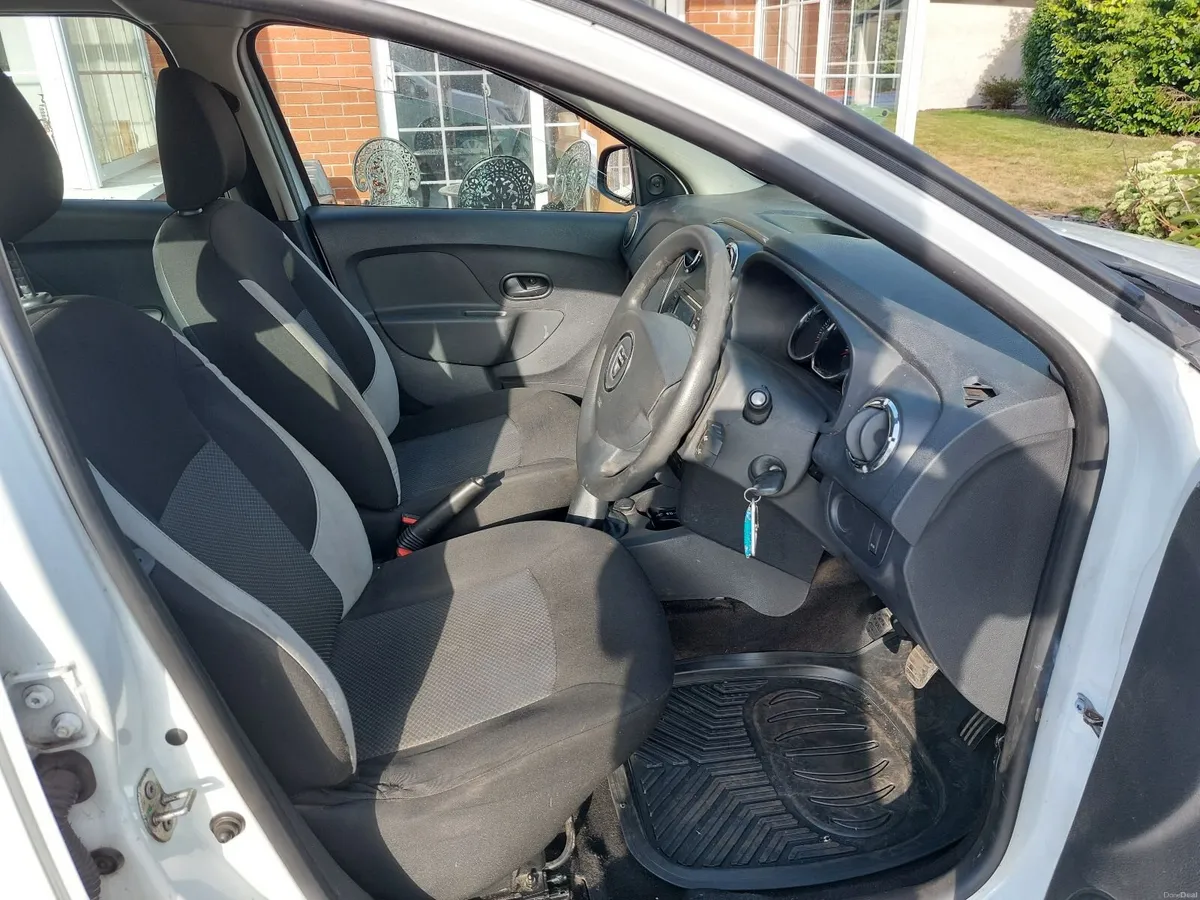 Dacia Logan 2016 - Image 3