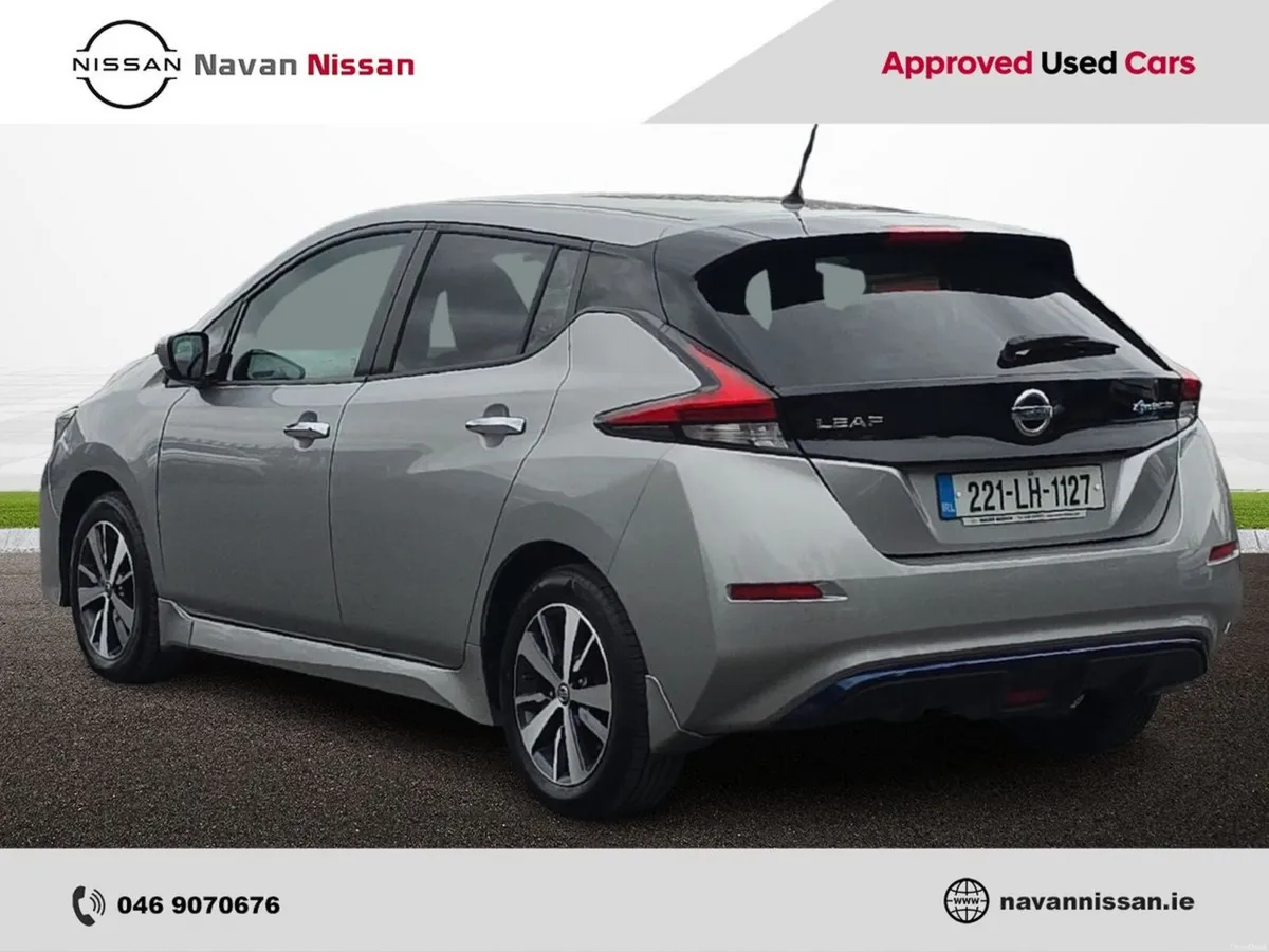 Nissan Leaf SV 40 kWh - Image 6