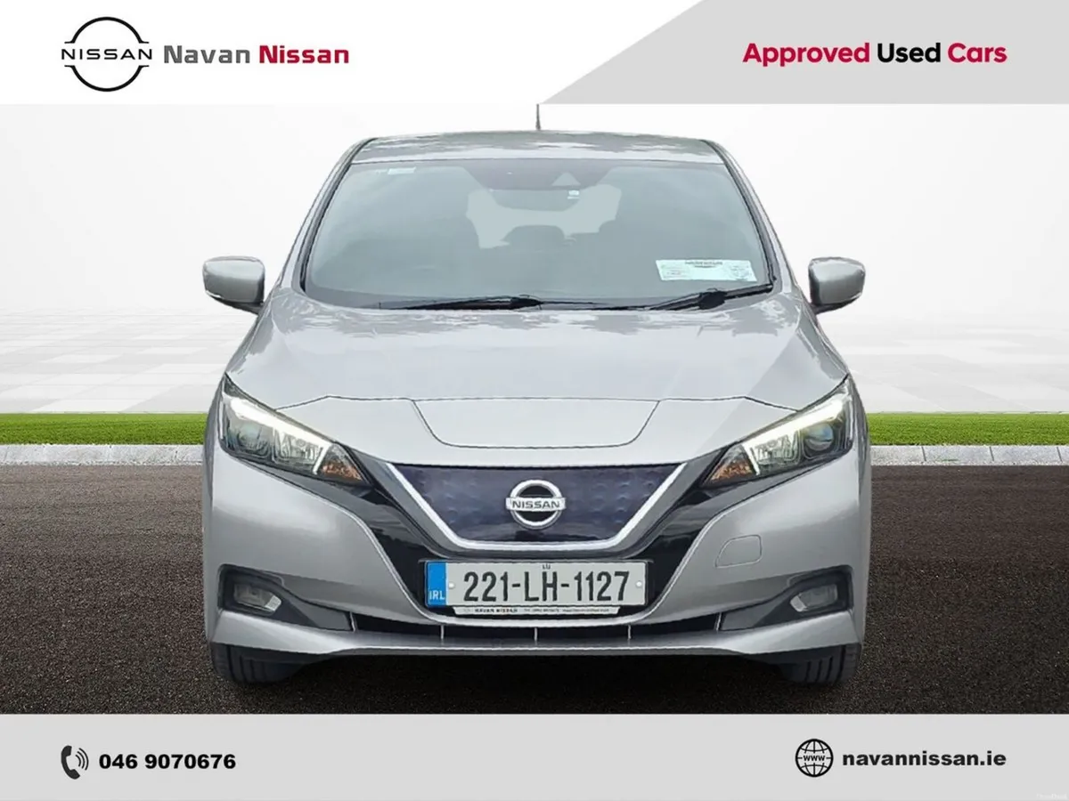 Nissan Leaf SV 40 kWh - Image 2