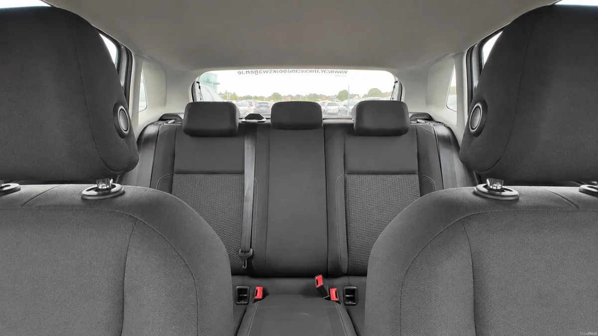 Volkswagen Polo 2020 - Image 6