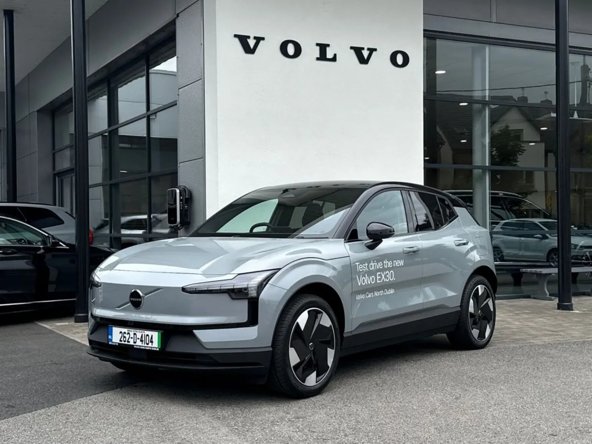Volvo EX30 Extended Range single motor- DEMO MODEL - Image 1
