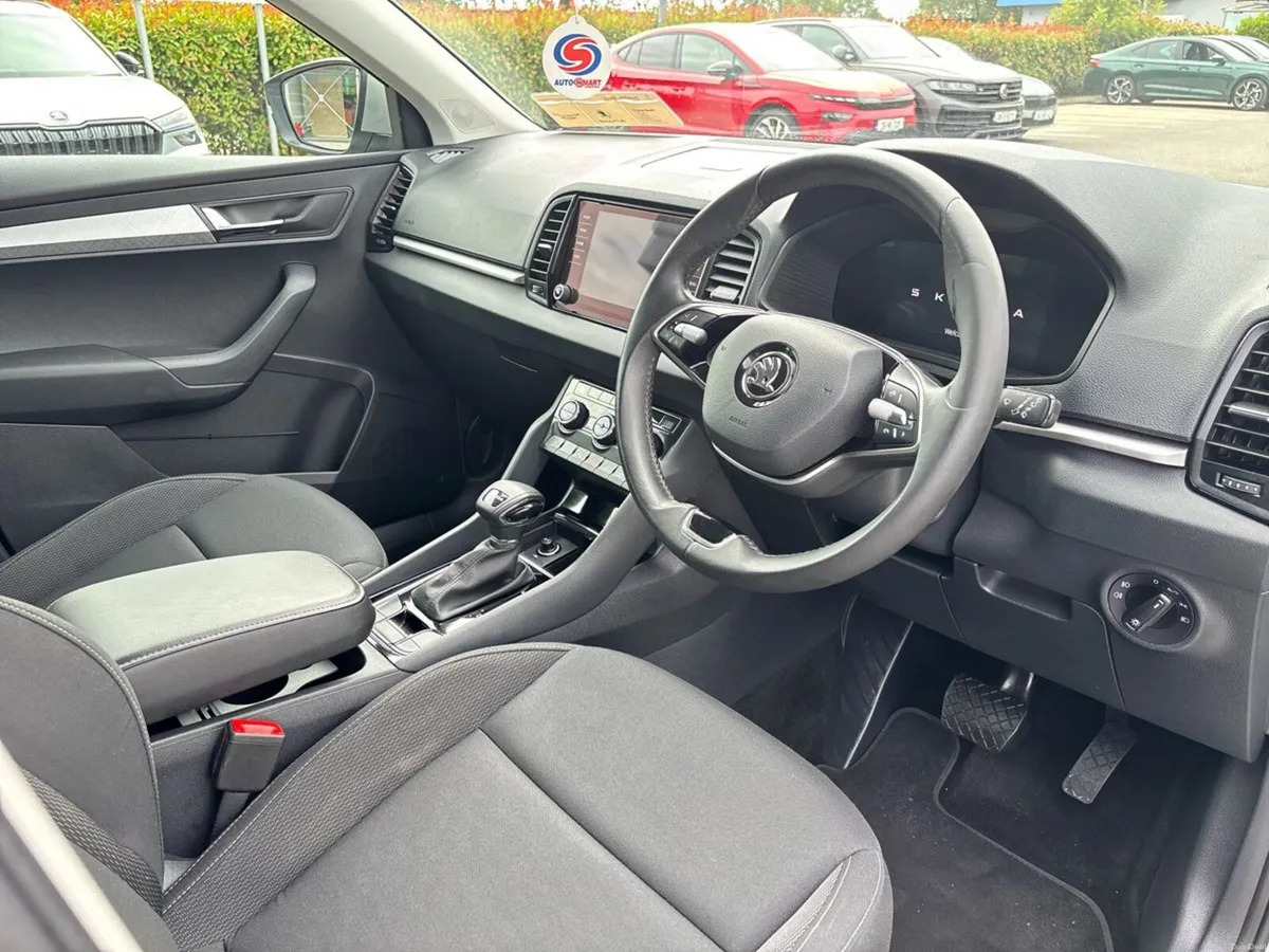 Skoda Karoq SELECTION 1.5TSI 150HP DSG - Image 6