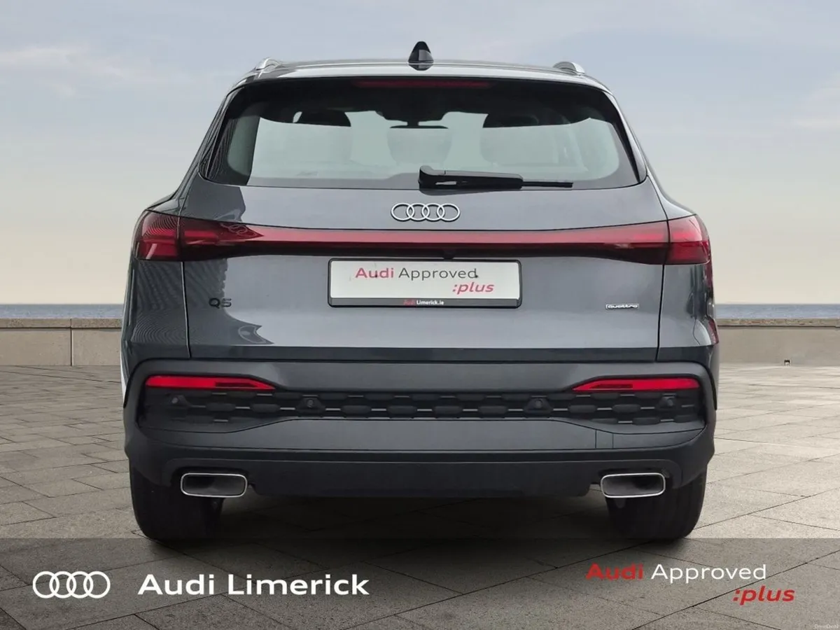 Audi Q5 Q5 E-HYBRID 220  Q SE  + SPORTS SEATS - Image 6