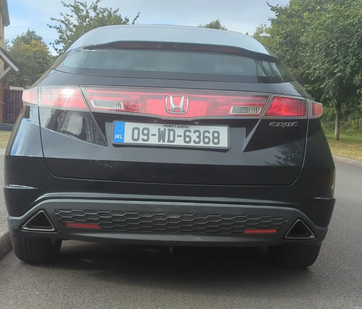 Honda Civic 2009 - Image 2