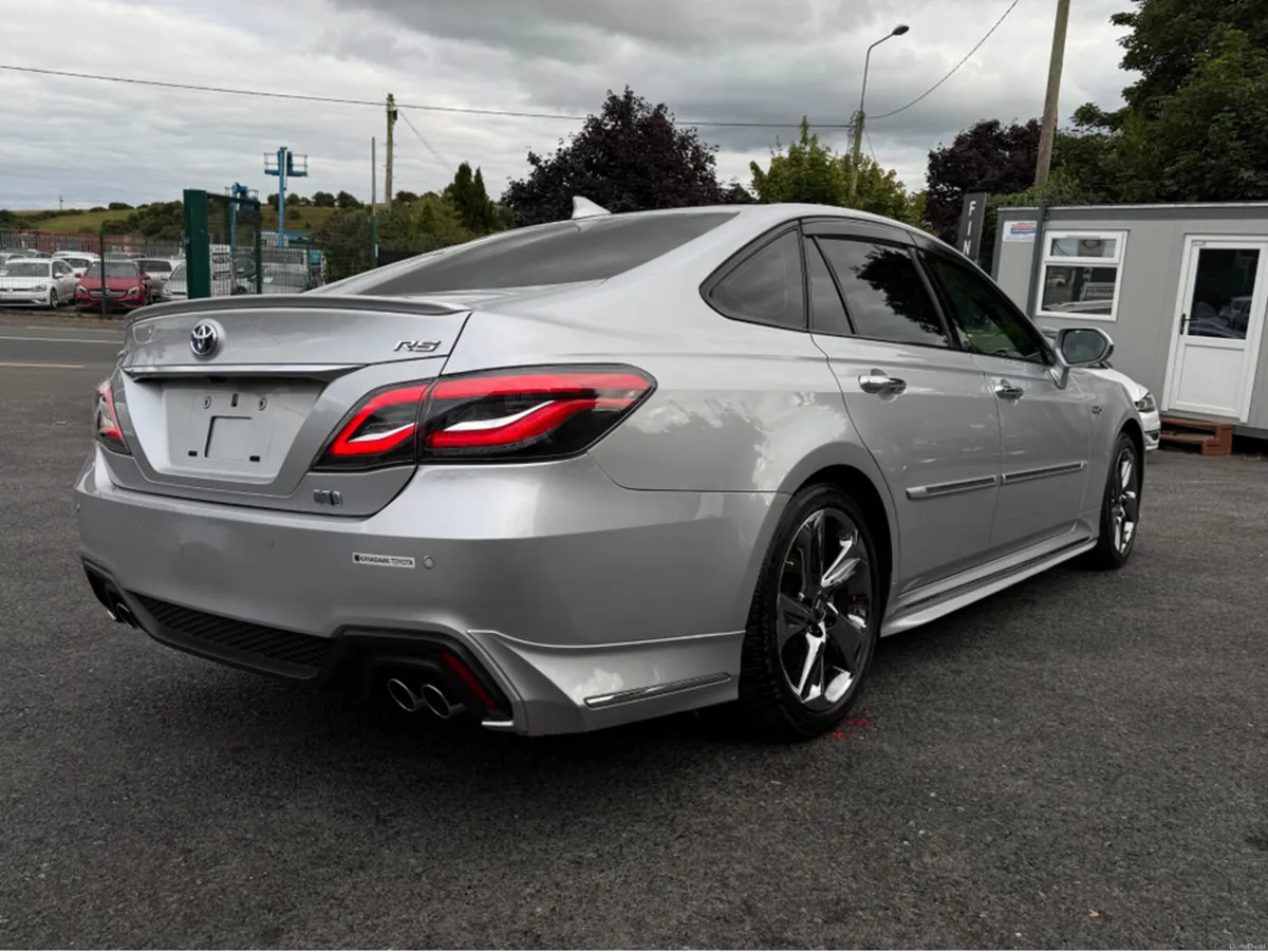 Toyota Crown 3.5 RS HYBRID  - FULL LEATHER ELECTRI - Image 5
