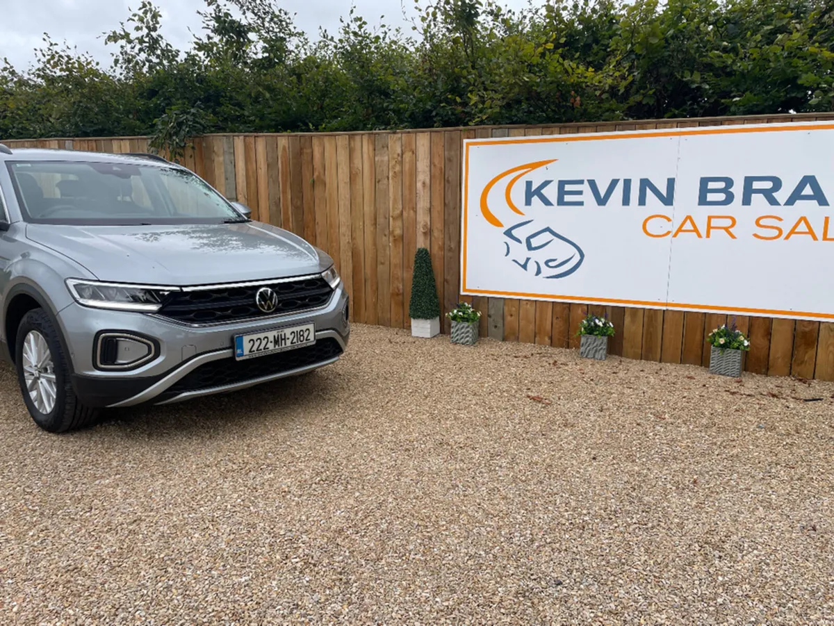 Volkswagen T-Roc 1.0 LITRE TSI LIFE MODEL - Image 3