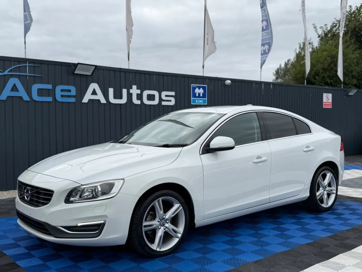 Volvo S60 CLASSIC *SUNROOF* - 2.0L DIESEL - AUTO - - Image 3