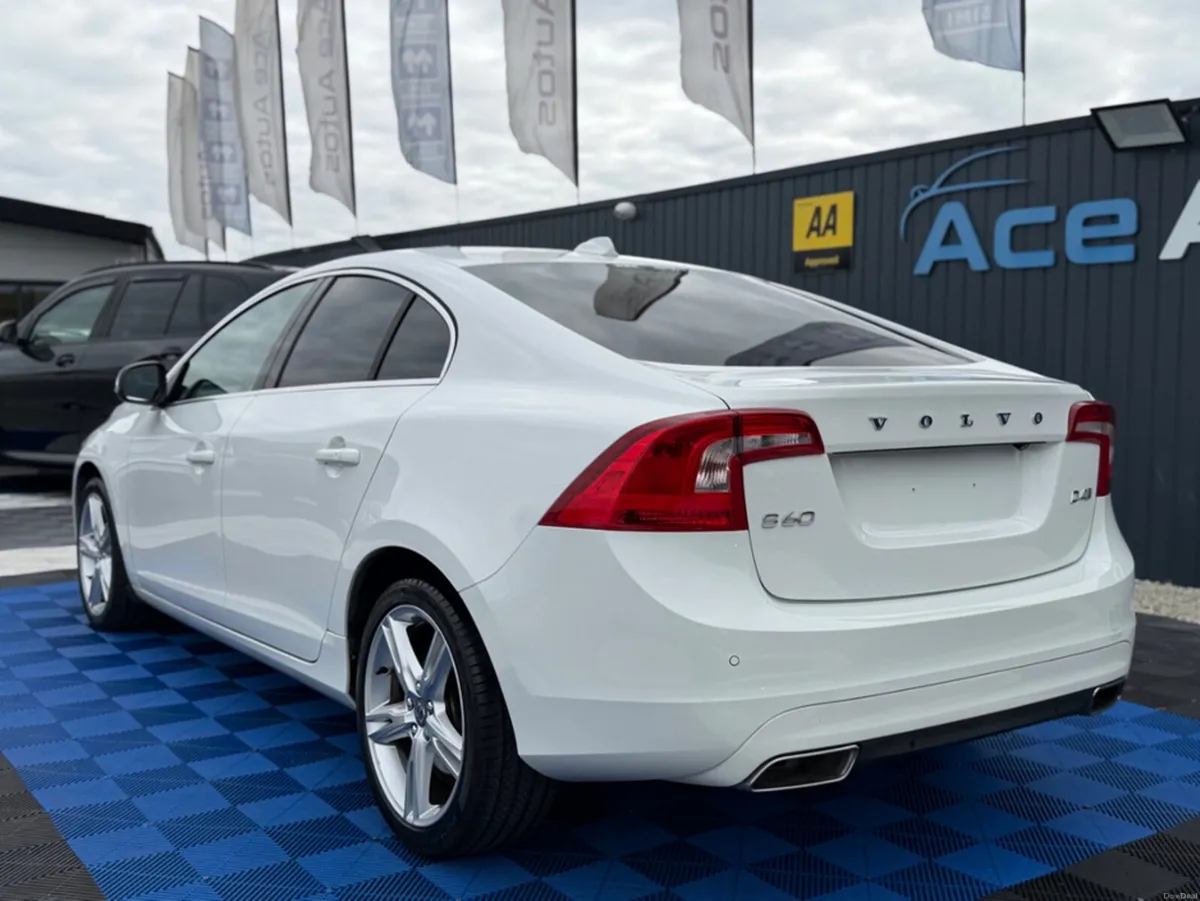 Volvo S60 CLASSIC *SUNROOF* - 2.0L DIESEL - AUTO - - Image 5