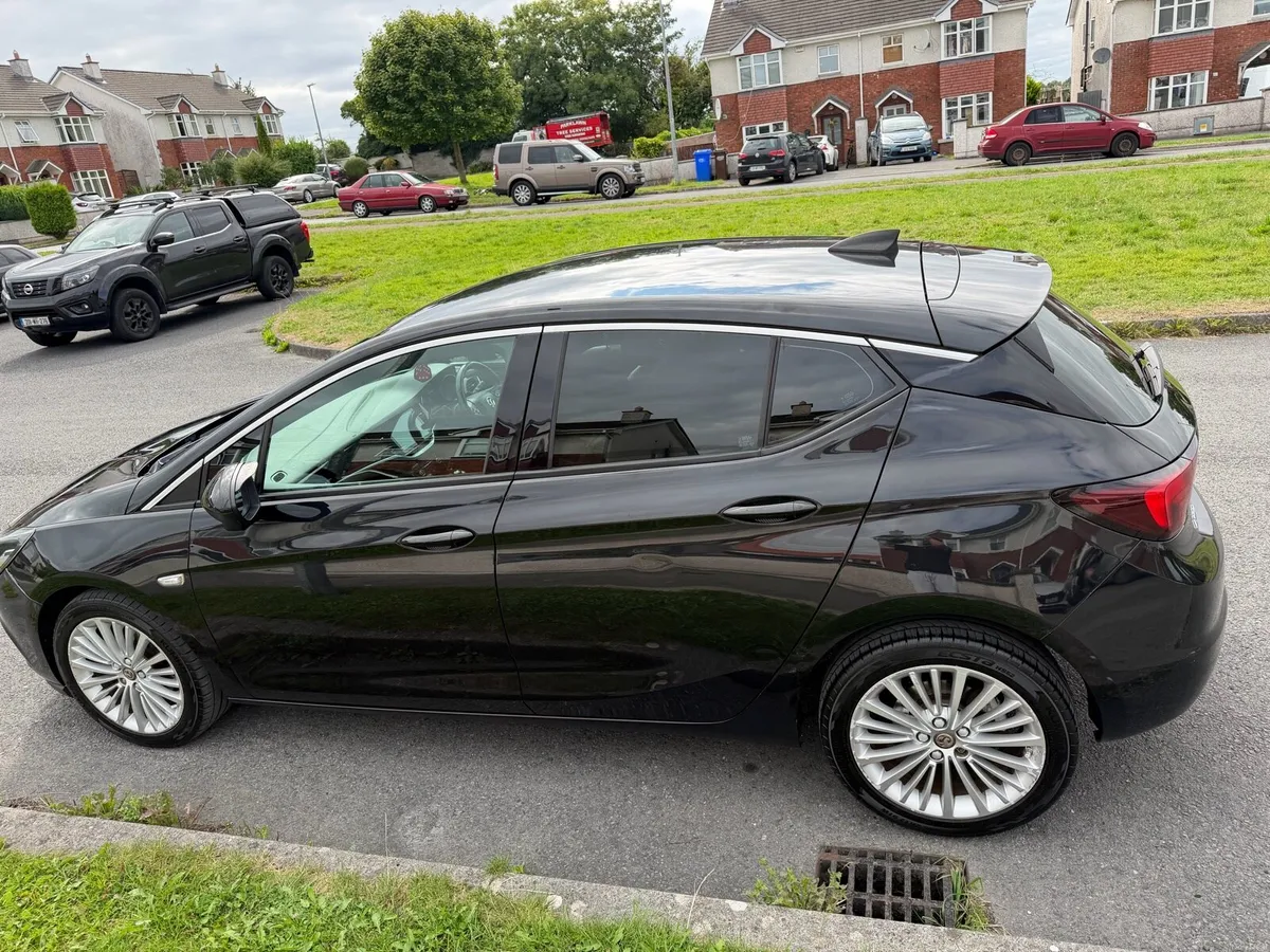 2016 Vauxhall Astra Elite 1.6 CDTi | HIGH SPEC | - Image 3