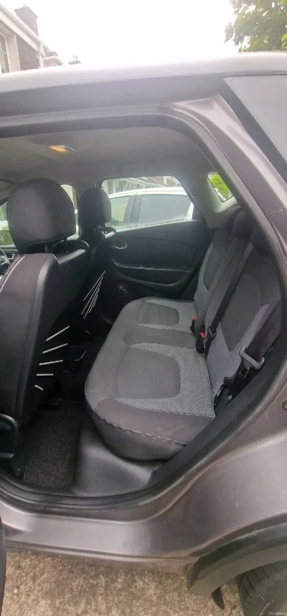 Renault Captur 1.5 DCI low mile - Image 6