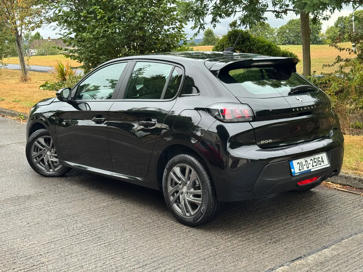 Peugeot 208 2021 - Image 5