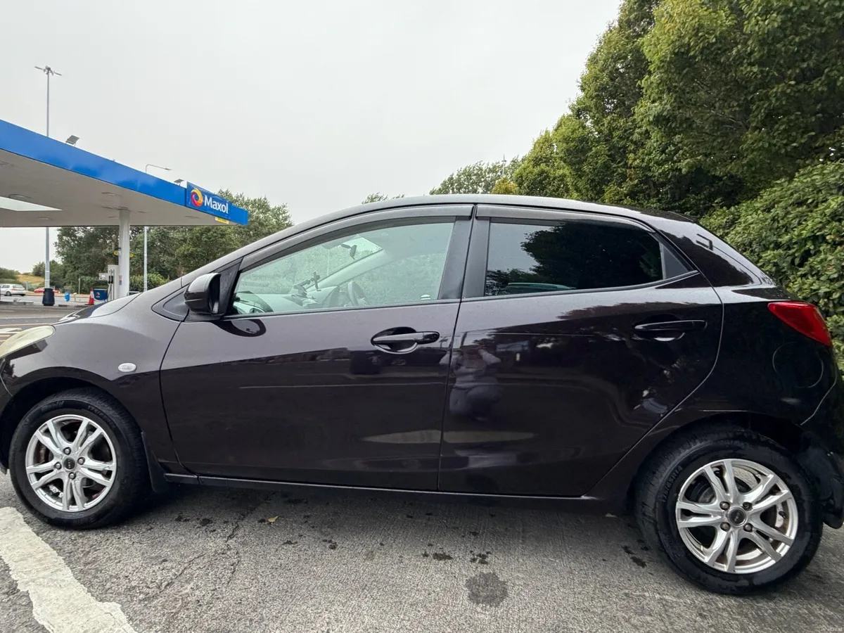 MAZDA DEMIO 1.3L AUTOMATIC - Image 2