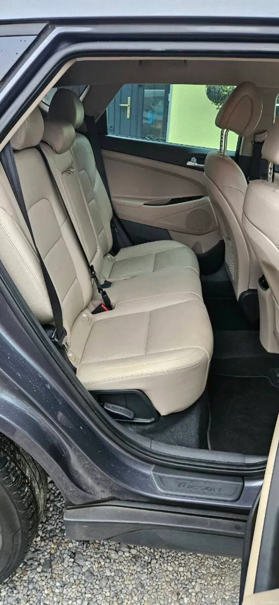Hyundai Tucson (Executive Model) - Image 6