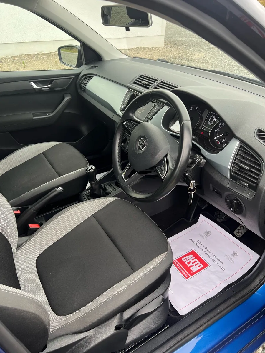 2016 Skoda fabia 1.2tsi - Image 5